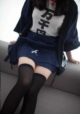 偶像女友堕落ntr动漫在线观看